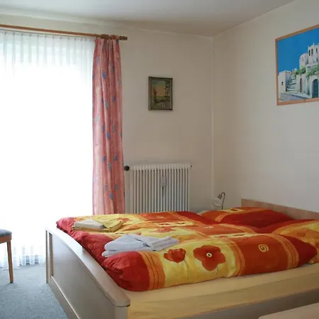 Zum Weserwehr Gasthof 2*